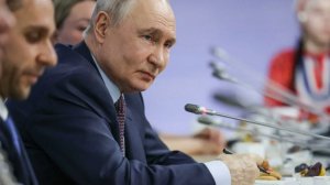 Их правила и их выборы