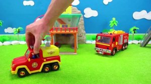 Пожарные машинки выезжают на задание 🚚И другие игрушки😍 Видео детям