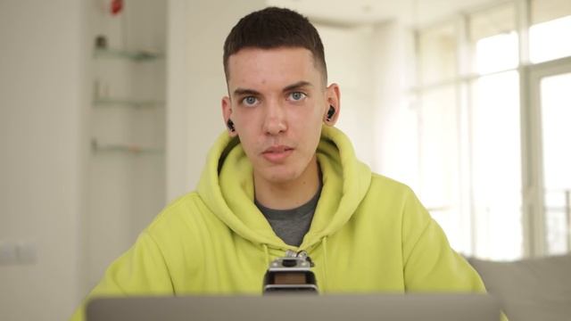 Вова Романченко: Как набрать 180.000 подписчиков за 1 месяц на YouTube? смотреть онлайн