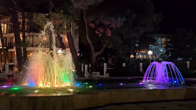 Фонтаны в Геленджике смотреть онлайн