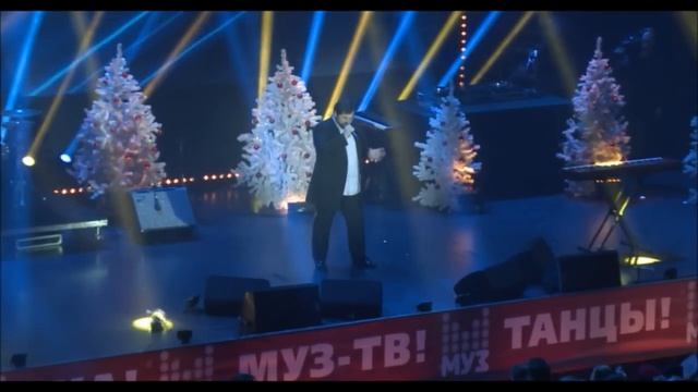 Шариф- "Не уходи" ( Запись с онлайн-трансляции новогодней дискотеки" Танцы . Елка. МУЗ-ТВ") смотреть онлайн