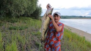 Накосили СУДАКОВ, закоптили Рыбы и на ГРИБЫ ещё нарвались!