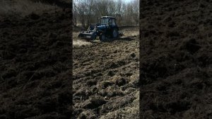 Разработка заброшенной земли. МТЗ 920 с АГД 1.8 Development of abandoned land.