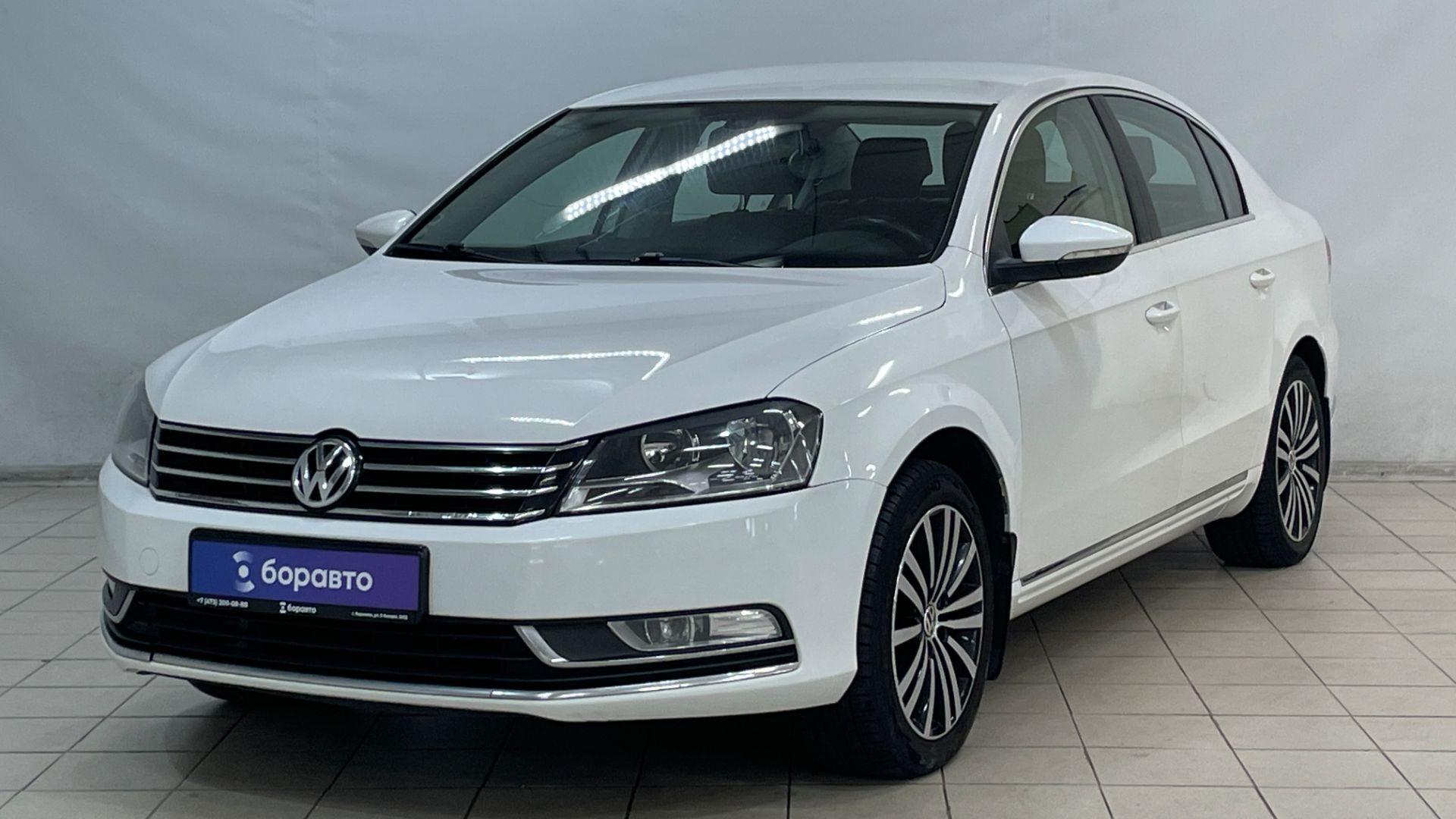 VOLKSWAGEN PASSAT смотреть онлайн