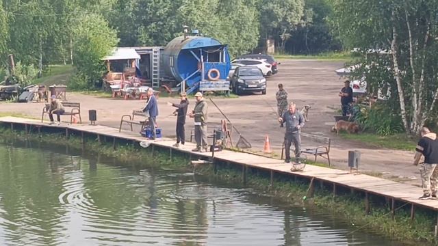 Фореливая рыбалка, ловля форели РК "Фишка Петряиха" смотреть онлайн