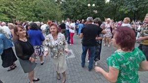 22.09.24г...«Я знаю, Ты давно Меня Не Ждёшь»... звучит на танцполе в Гомеле...
