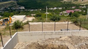 Подпорная стена нужна при уклоне участка