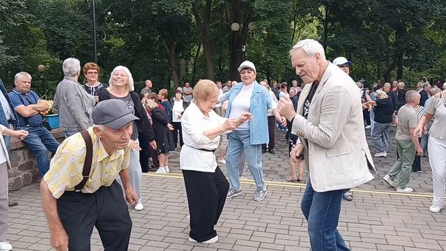 Раскачало ....... 05.07.26 Гомель парк Луначарского 🥰💫 смотреть онлайн