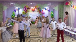 Прощальный танец на выпускном в детском саду «Ветер весенний».