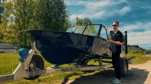 Советская моторная лодка Казанка 2М с ветровым стеклом модели «EVO» и индивидуальной окраской!
