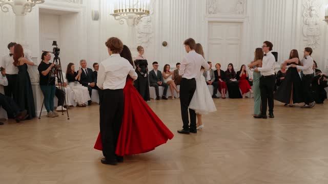 MCS GRADUATION BALL 2026 / ВЫПУСКНОЙ БАЛ 2026 смотреть онлайн