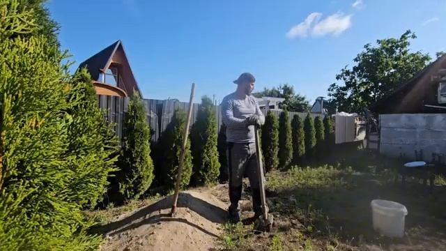 Начало СТРОИТЕЛЬСТВА стратегически важного ОБЬЕКТА для ХУТОРА С утра до ночи копаю траншею смотреть онлайн