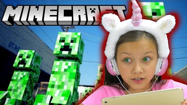СПАСАЕМ КОТЯТ в Minecraft Строю 400 ЭТАЖНЫЙ Дом летсплей VIki Show смотреть онлайн