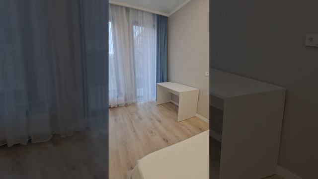 Сдам трехкомнатную квартиру у метро Горьковская 10пеш,Чапаева 17 кор 2 за 190000 и ку