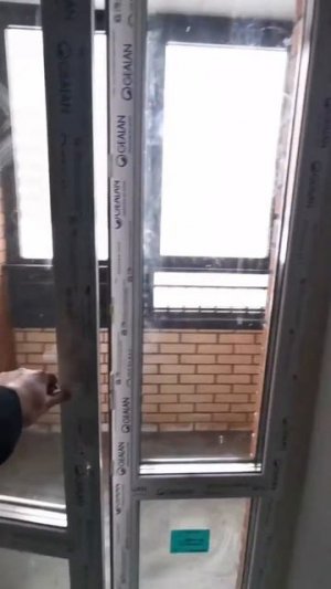 Уютная 2К студия 36,8 квм (плюс лоджия  3,2 квм), за 3680 тр, в ЖК Солнечные часы, ул. Кубовая 53/1.