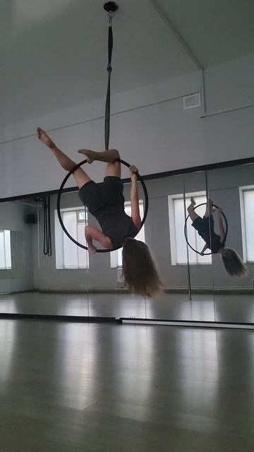 Aerial Hoop
Воздушное кольцо