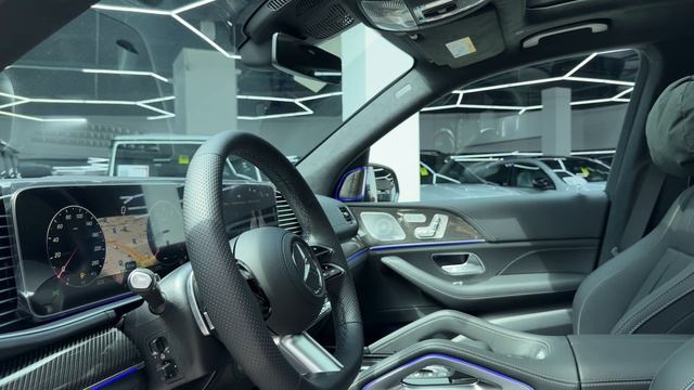 Mercedes GLS 450 смотреть онлайн