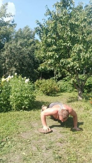 Упражнения на мышцы кора,рук,плеч,спины,ног.