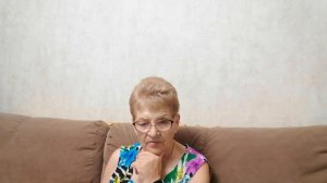 Нанял сотрудницу, чтоб она была участницей его авантюры