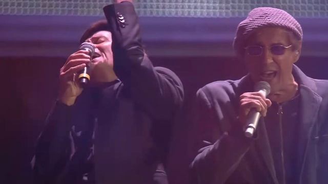Adriano Celentano e Gianni Morandi - Ti penso e cambia il mondo смотреть онлайн