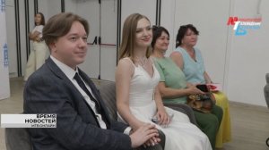 В День семьи, любви и верности 74 волгоградских пары скрепили себя узами брака