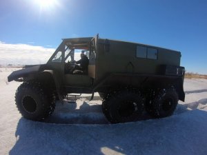 Пробный выезд на вездеходе 6х6