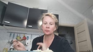 Мукбанг вареники салат. Дел полно