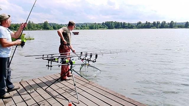 Карповая рыбалка, ловля карпа на 9-ке РК "Фишка Петряиха" смотреть онлайн