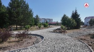 В Лангепасе продолжается преображение сквера «Ретро»