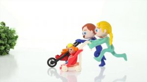 Детская полиция останавливает машинки на дистанционном управлении ❤ Мультфильмы для детей