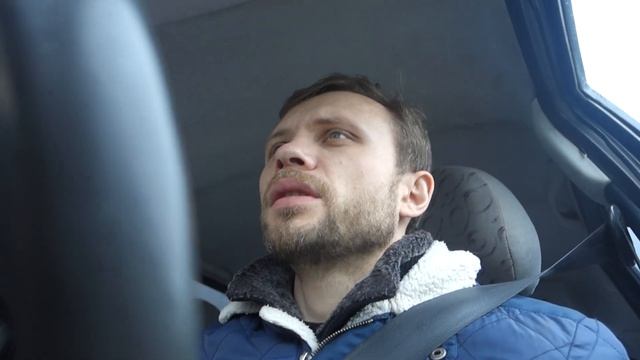 Приехал домой с работы за полночь смотреть онлайн