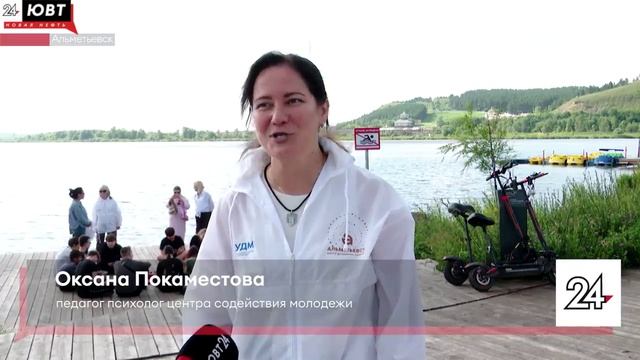 Подростки Альметьевска напомнили о правилах передвижения на СИМ