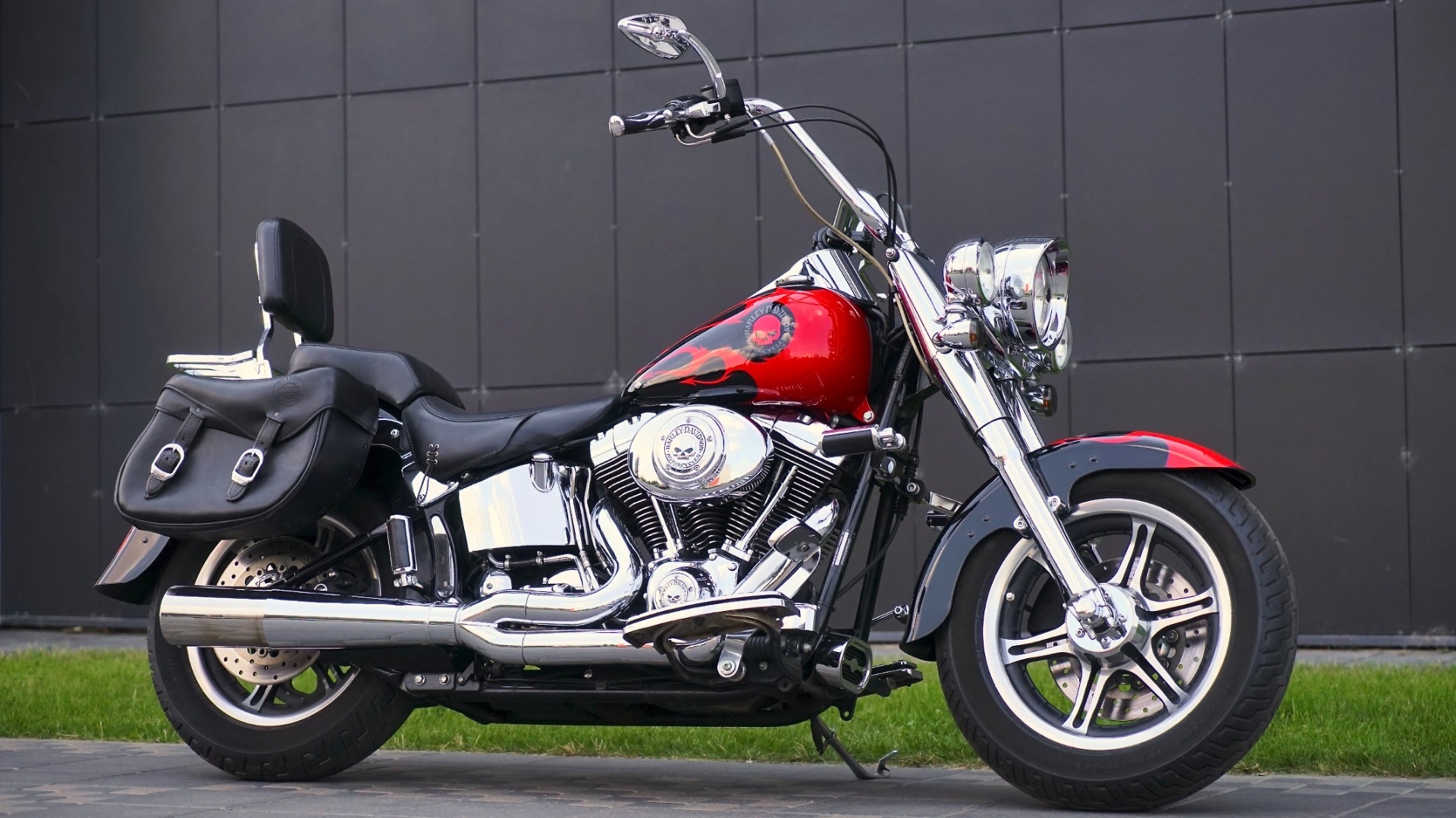 2004 H-D Fat Boy (FLSTF) • Limited Radical Paint 196 / 200 • Screamin' Eagle • Slotted 6Spoke Wheels смотреть онлайн
