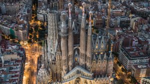 Barcelona Nights - Elegant Deep House Mix ' by Gentleman