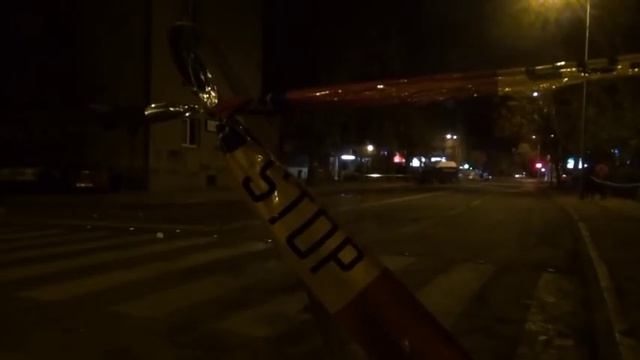 Бандите се пресметуваат, полицијата собира чаури смотреть онлайн