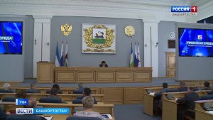 Подготовка к отопительному сезону и ремонт дорог: что еще обсудили на «Уфимской среде»