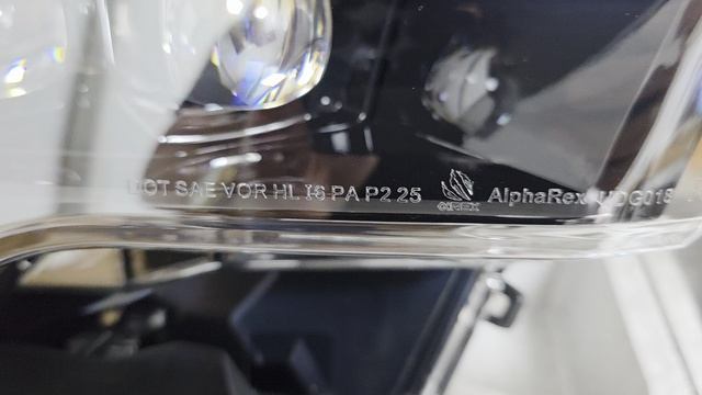 Фары РАМ 2025-2026 светодиодные 8 линз Alpharex Nova чёрные глянцевые 880890 смотреть онлайн