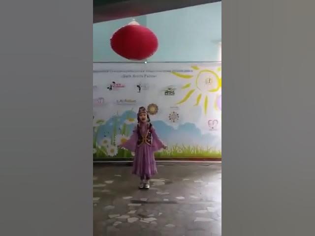 Ясмина Мухамадиева Мин яратам жырларга! рук (вокал) Эльвира Хаматнурова смотреть онлайн