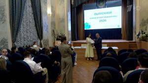В Главном военном клиническом госпитале им. Бурденко вручили дипломы выпускникам ординатуры.