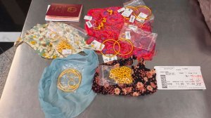 Иностранку с украшениями на 12 млн рублей задержали в аэропорту Шереметьево