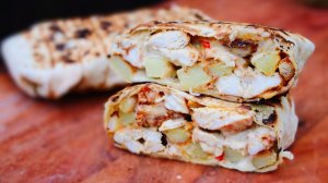 Такос с шашлыком и двумя вкусными соусами. Рецепт приготовления на мангале