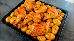 Курица с картошкой, восхитительное блюдо.