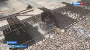 В Пятигорске продолжается активная реконструкция моста над Подкумком
