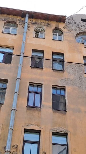 Прогулки по Петербургу. Можайская,33. Доходный дом Белова.