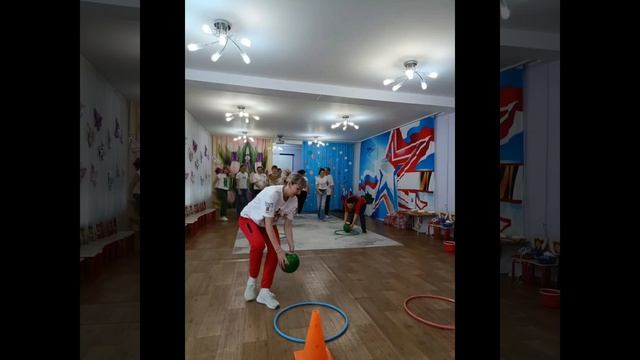 8 марта смотреть онлайн