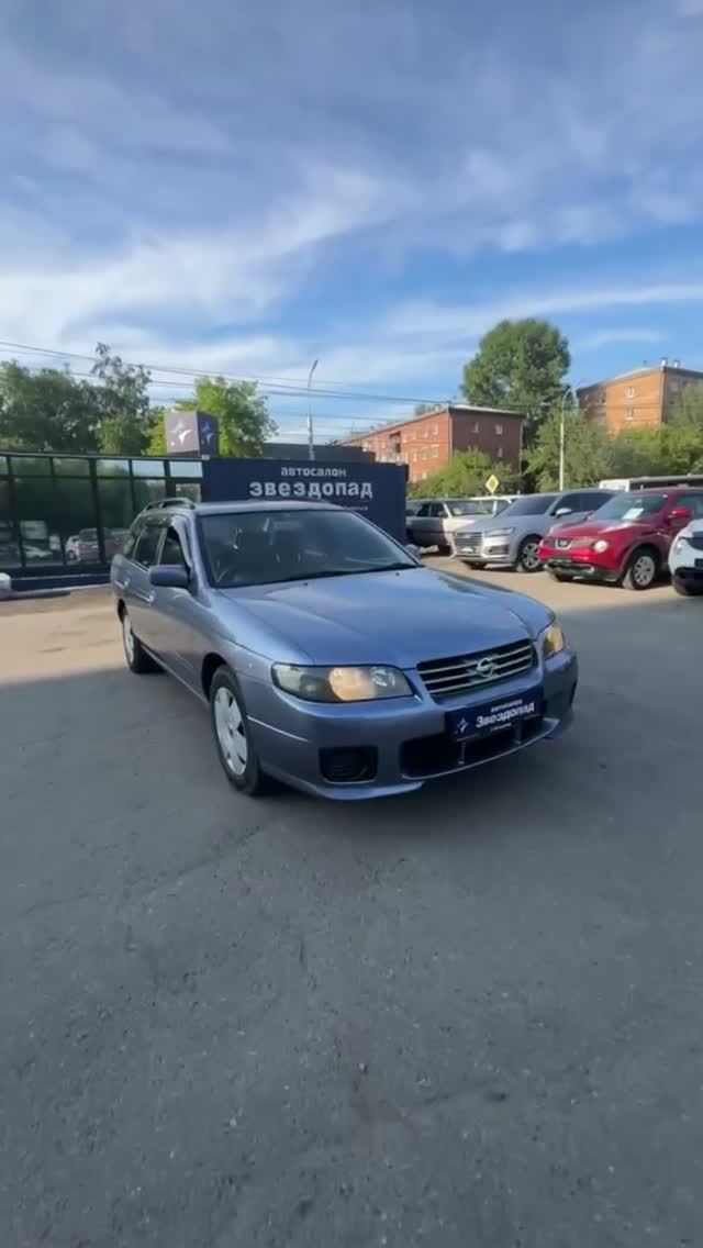 Nissan Avenir, 2002