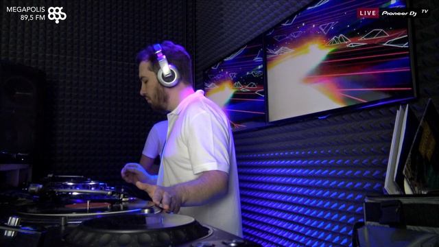 Xio & MB4 (программа WAX NINJA) /deep House, Chicago House/ @ Pioneer DJ TV | Moscow