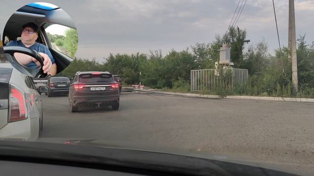 08.08.26г/Еду на работу,а может не на работу... возможно есть бензин...а Алиса бесит... смотреть онлайн