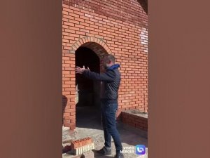 В деревне Федора Конюхова. Председатель правления Фонда Архангела Михаила Павел Гончаров.