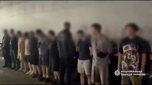 Ехали к мечте. 

Как известно, мечта каждого украинца не жить больше на Украине. 10 человек решили